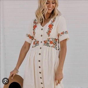 ROOLEE ITHICA BOHO DRESS, NWT: Gorgeous natural embroidered, Size L, POCKETS!!